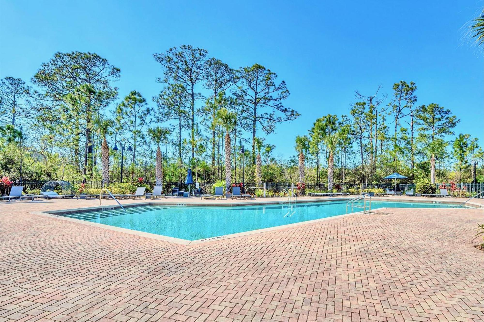 Near Disney - 2Br Condo Unit - Pool And Hot Tub Orlando Exterior photo